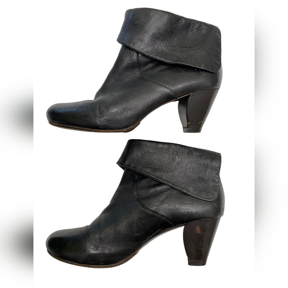 Frye Lisa Shortie Booties